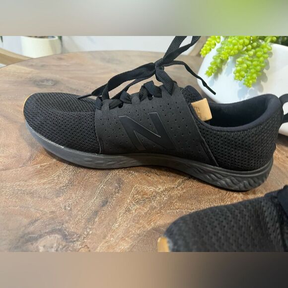New Balance Men's Black MSTPL81 fresh foam sport size 11 - Picture 7 of 15